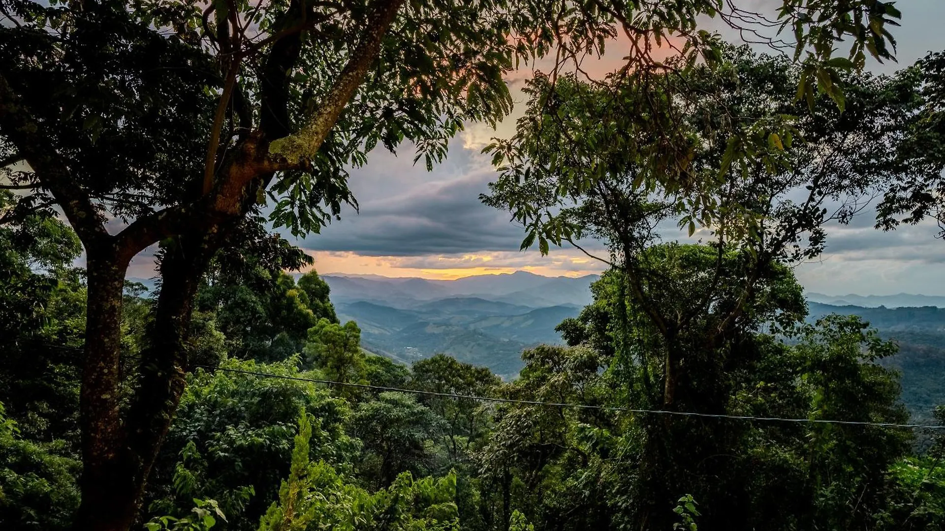 Cabana Nas Montanhas Em Campos Do Jordao 0*,
