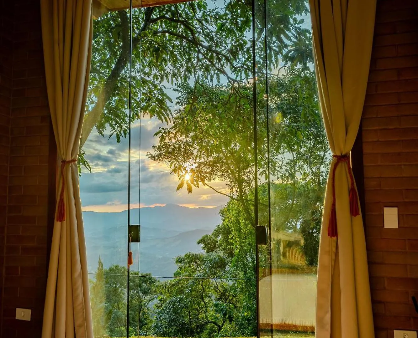 Cabana Nas Montanhas Em Campos Do Jordao Brazil