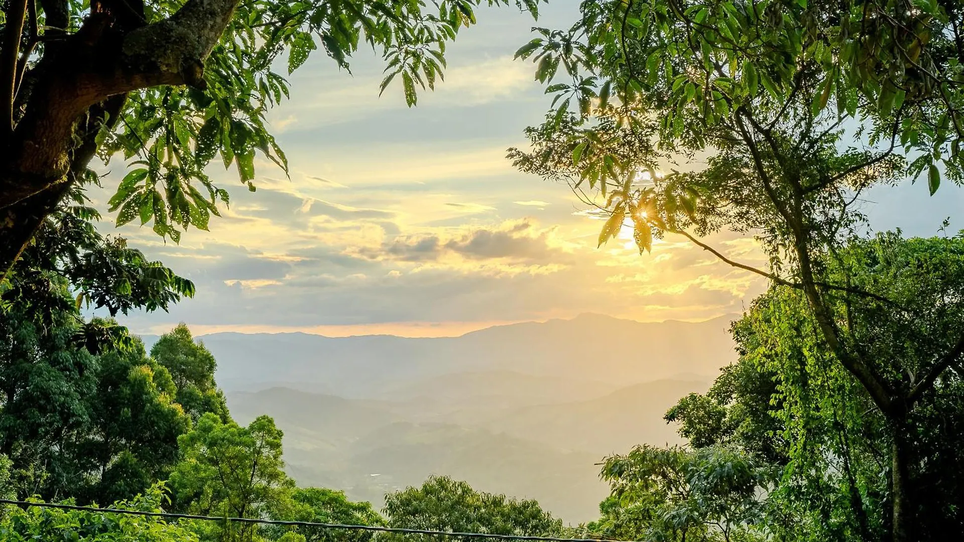 Cabana Nas Montanhas Em Campos Do Jordao 0*,